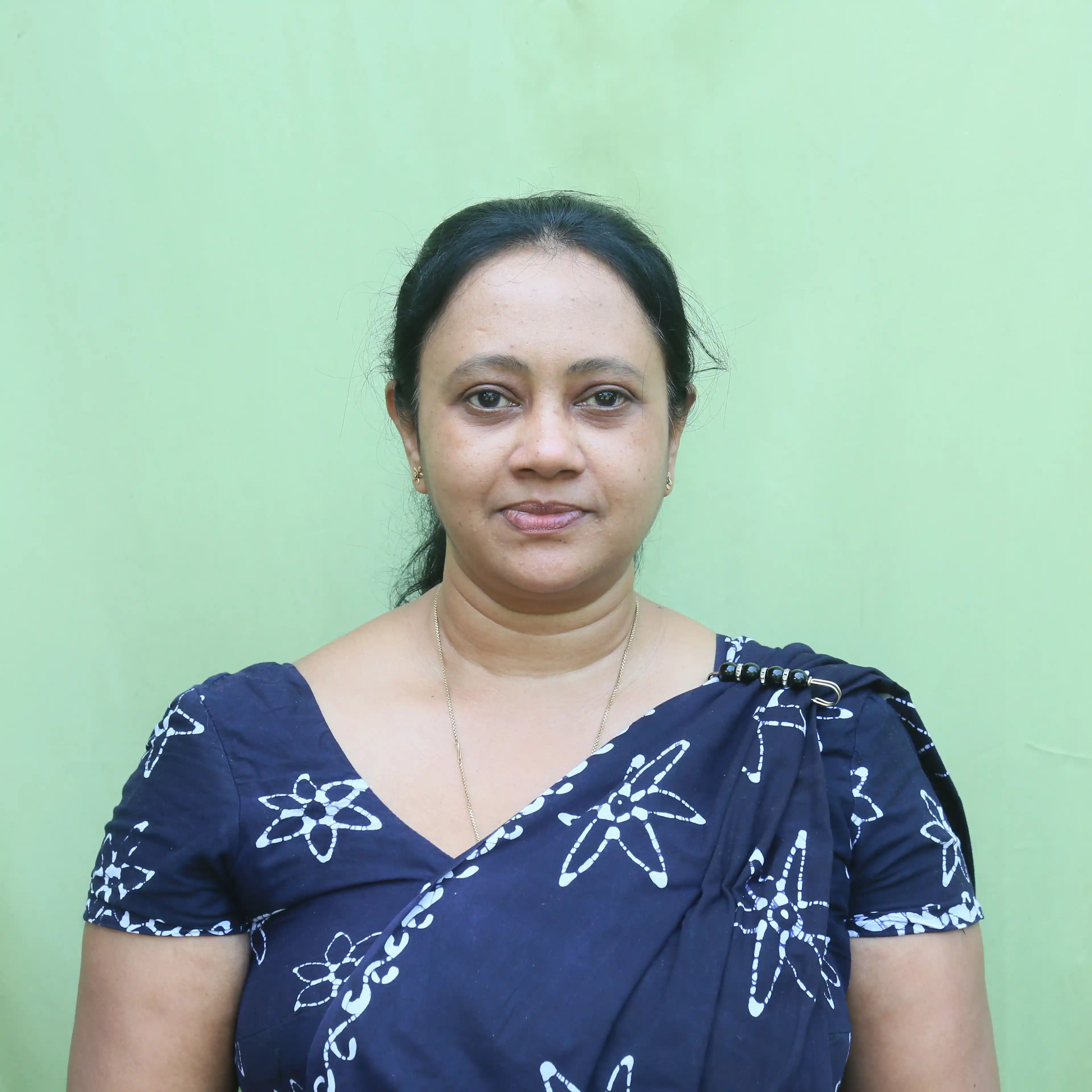 ඊ.ඒ.සුරංජි සිල්වා මිය